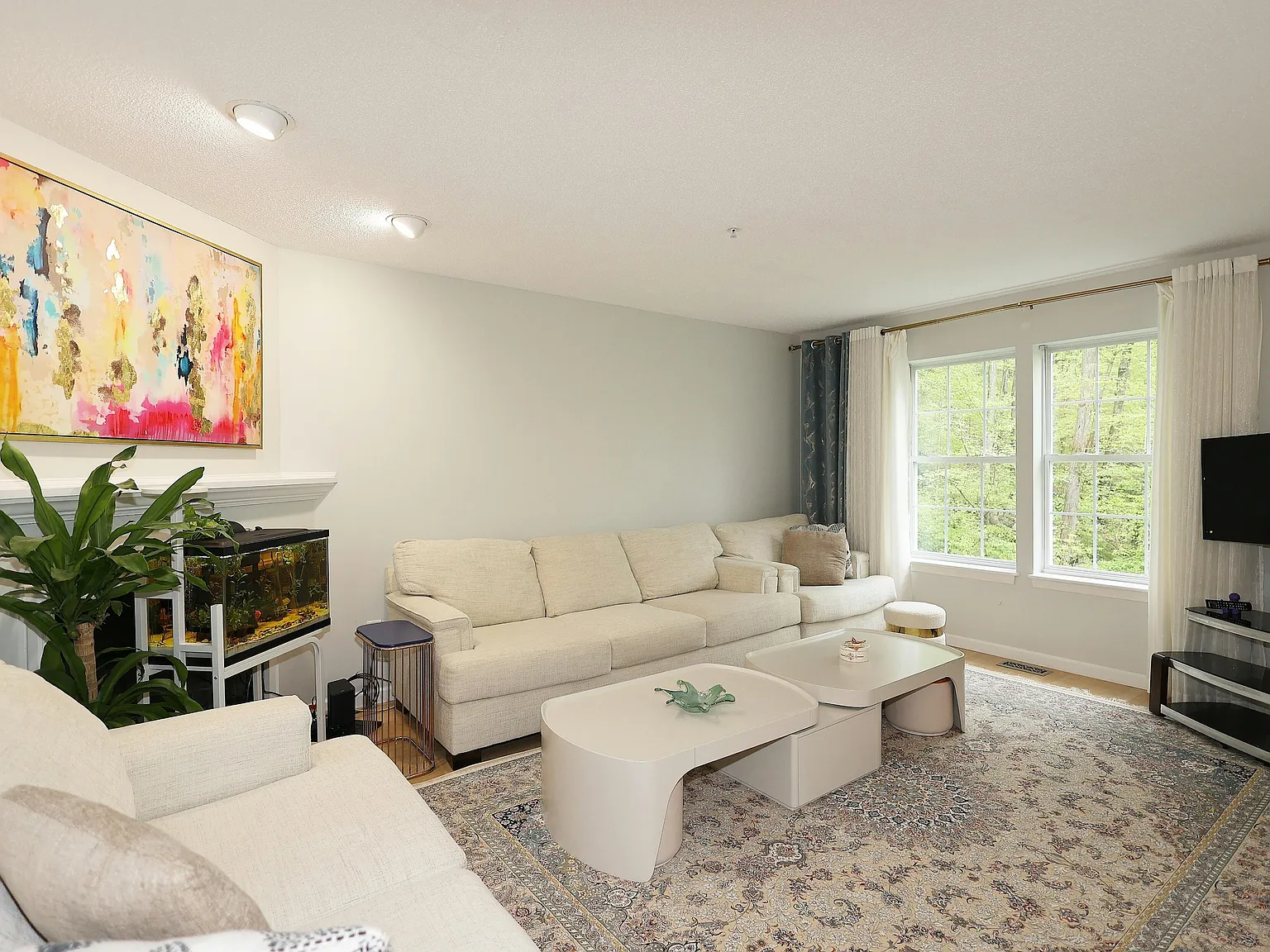 2 bed, 1.5 bath, 1460 sqft, $3,250 — Photo 4