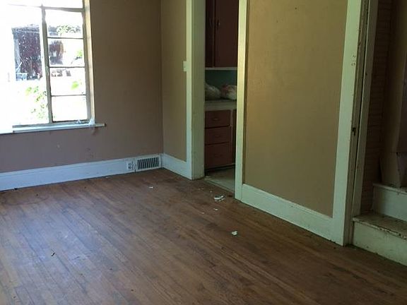 5th image of 206 Abernathy St NW
