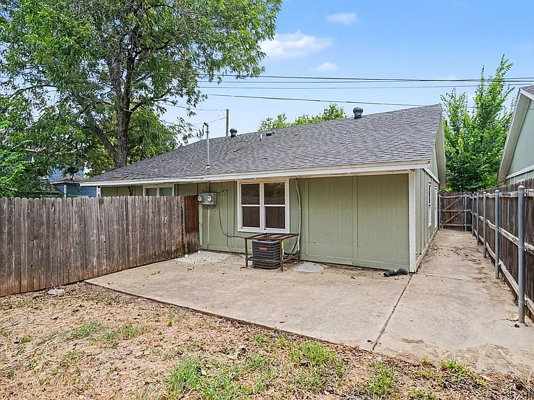 1815 Lipscomb St — Photo 24