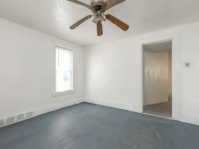 8700 Willard Ave #1 — Photo 9