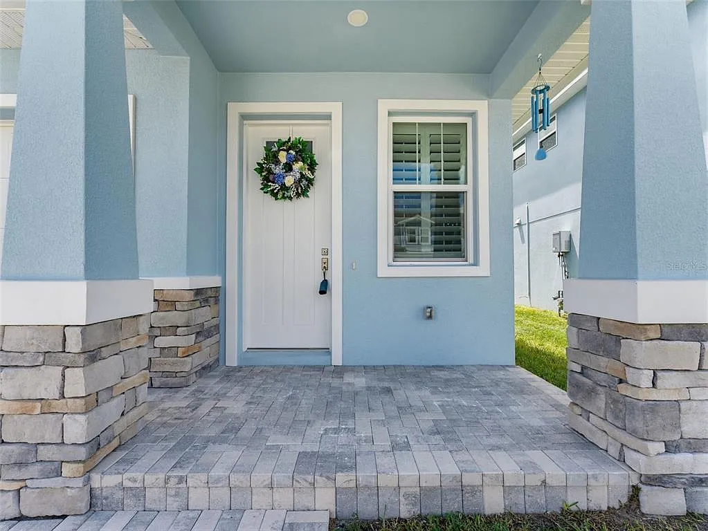 4 bed, 3.5 bath, 2295 sqft, $3,800 — Photo 4