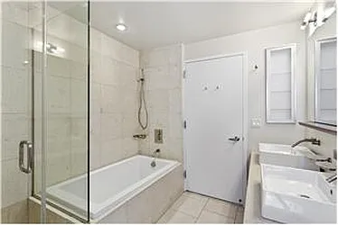 Rented by BARNES New York