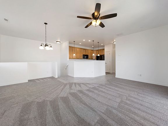 2nd image of 10692 S Topview Rd