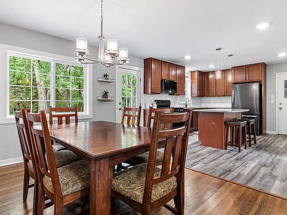 5th image of 2439 53rd St E