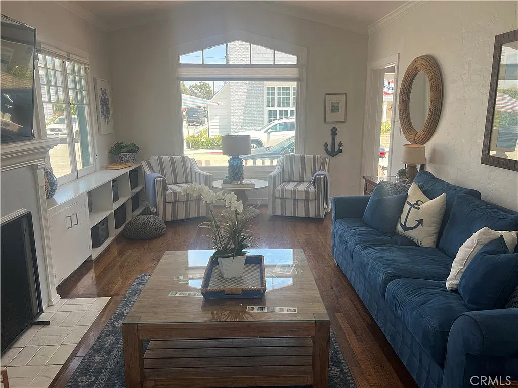 3 bed, 1578 sqft, $7,000 — Photo 4