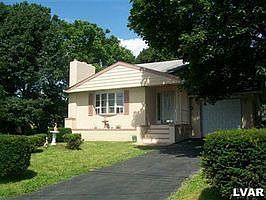 Home for Sale in Forks Twp, Pennsylvania $179,900
