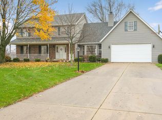 897 Bernie Blvd, Chesterton, IN 46304