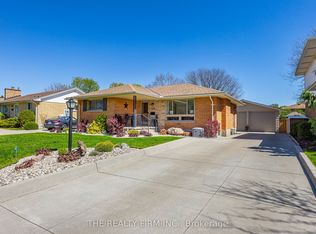 430 Magnolia Cres, London, ON N5Y 4S9
