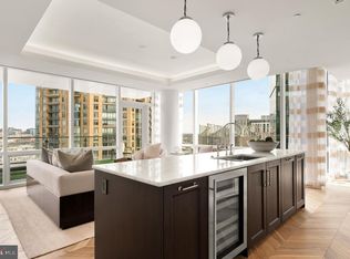 300 International Dr UNIT 2308, Baltimore, MD 21202