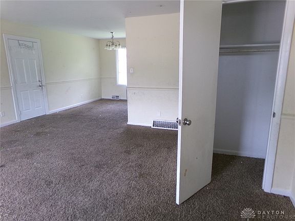 4th image of 3101 Barbara Dr