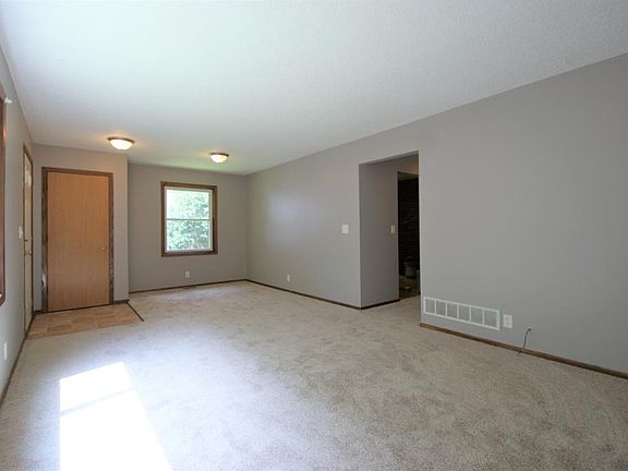 2nd image of 1735 Ames Pl