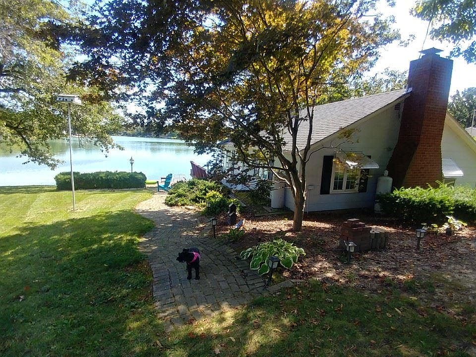 1st image of 191 & 192 Lake Warren Dr