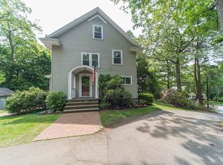 90 Hunnewell St, Needham, MA 02494