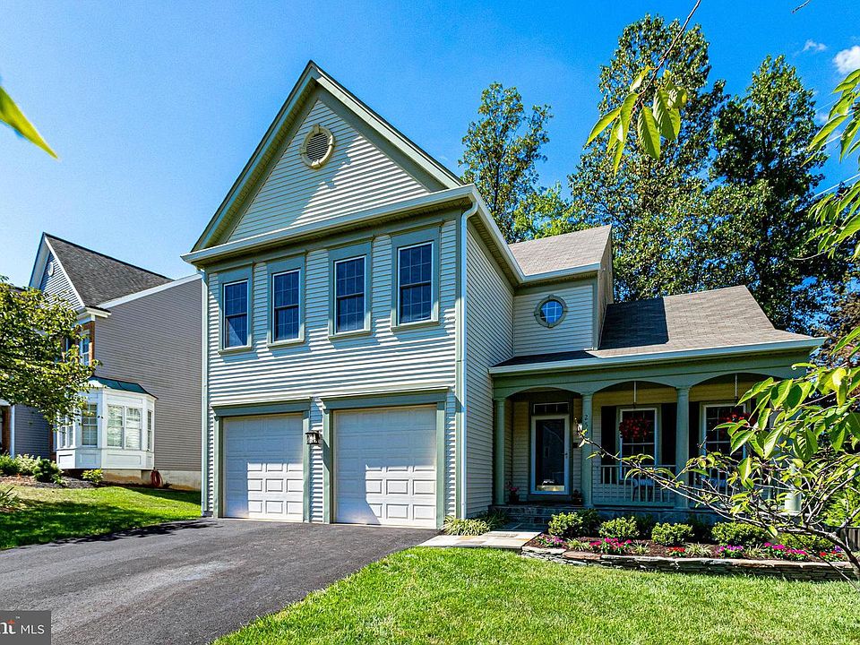1st image of 2554 Holly Manor Dr