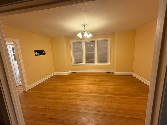 2nd image of 3847 N Linder Ave #1S