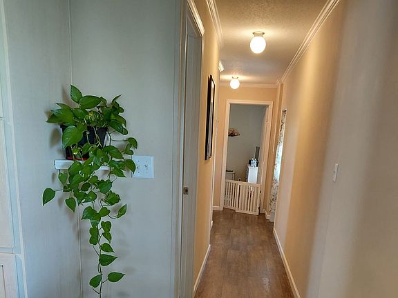 5th image of 61 Moonwind Dr #61