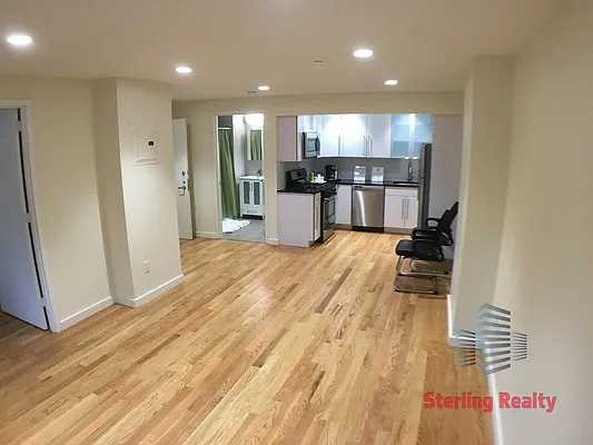 Rented by Sterling Realty Solution Inc | media 9