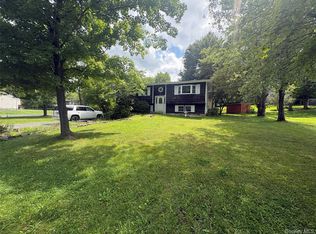 57 Wedgewood Dr, Goshen, NY 10924