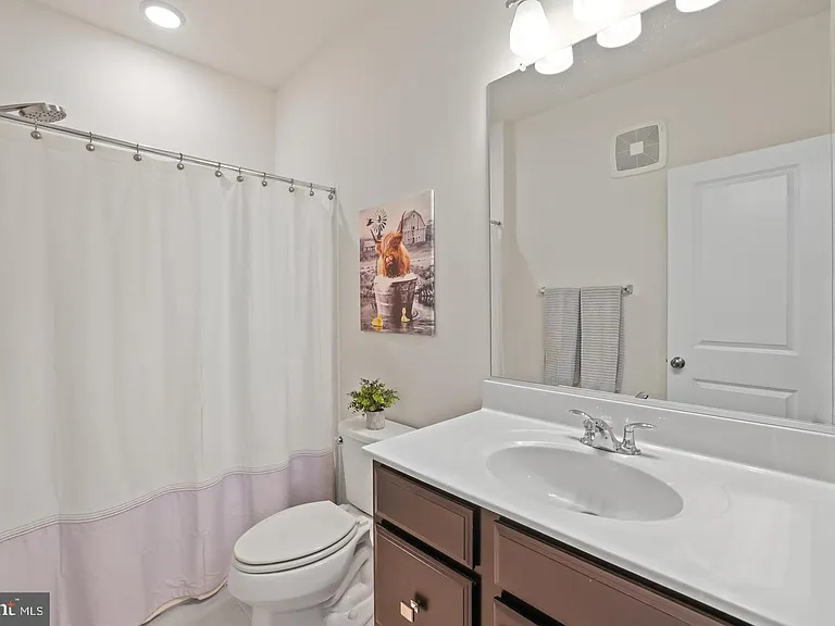1102 Ribbon Limestone Ter SE — Photo 17