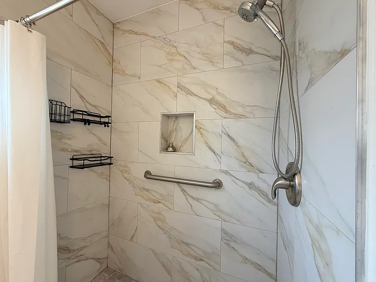 2607 Dudley Dr W #L — Photo 20