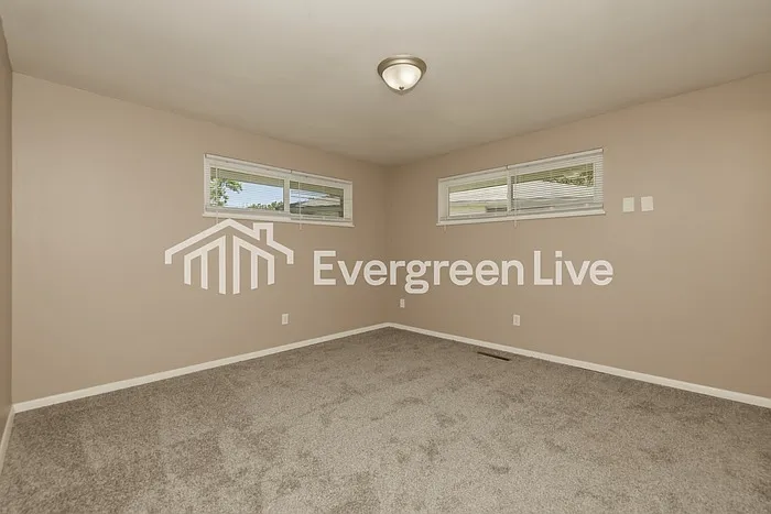 4883 Thoreau Ave — Photo 8