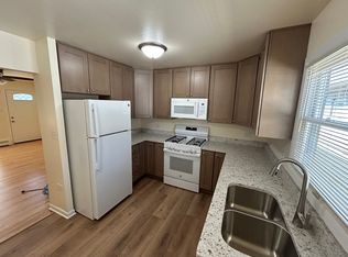 12833 Clinton St APT 2, Blue Island, IL 60406