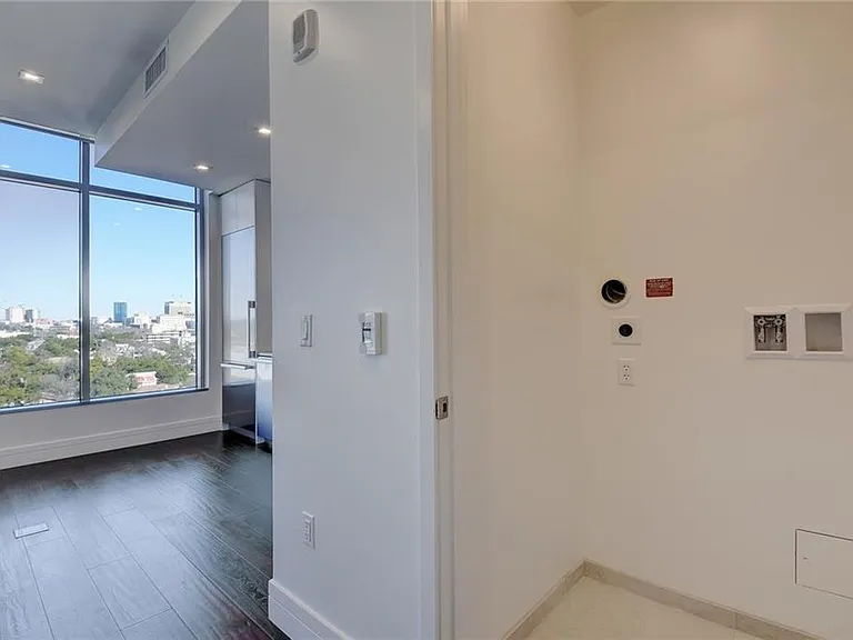 501 West Ave #1206 — Photo 17