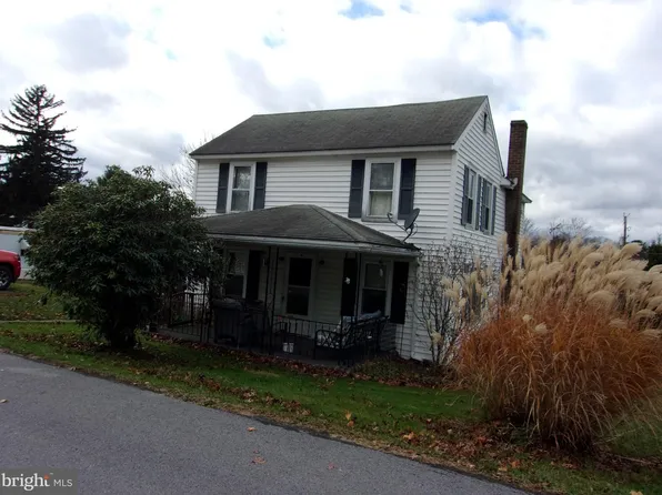 111 Cambria St, Grassflat, PA 16839