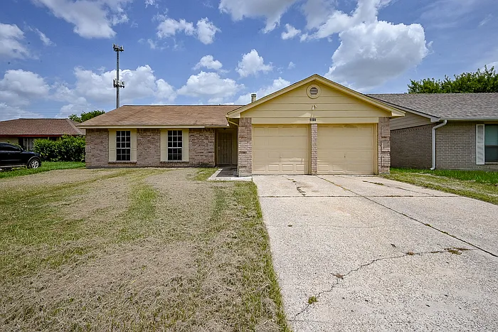 2667 Grand Canyon Dr