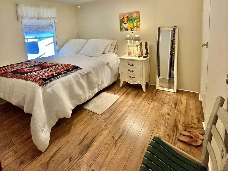 122 Beaver Rd — Photo 3