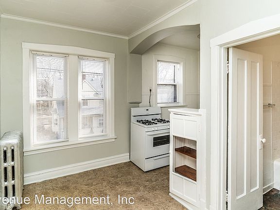 5th image of 952 S Oak Park Ave Unit 21