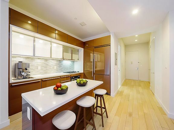 4th image of 75 Wall St APT 21Q