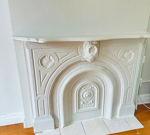 3rd image of 558 Washington Ave APT 3