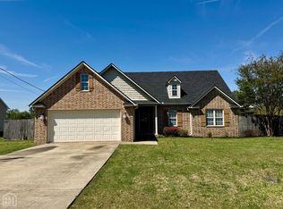 123 Lenford Dr, Bono, AR 72416