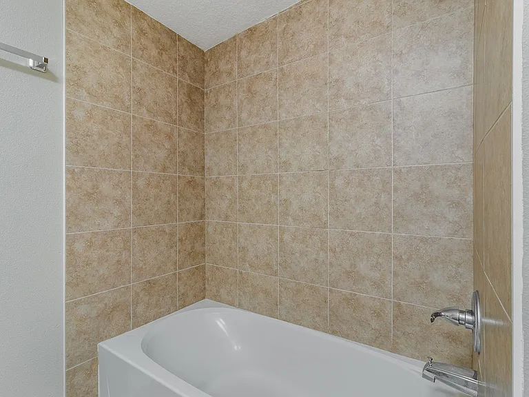 2567 Pepper Ave — Photo 9