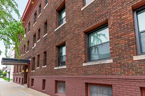 1325 West 27th St Photo 1