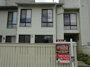 10246 Ridgeline Dr, Gaithersburg, MD 20886