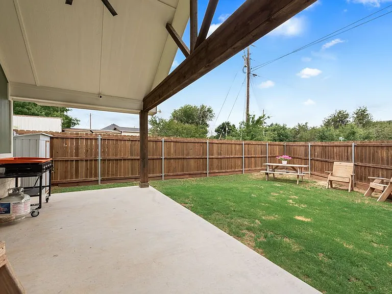 2601 Houston Ct — Photo 29
