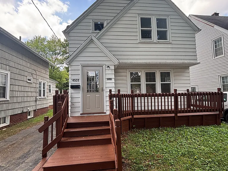 4531 Walker Ave — Photo 4