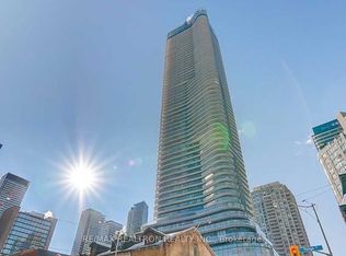 11 Wellesley St W #2508, Toronto, ON M4Y 0G4