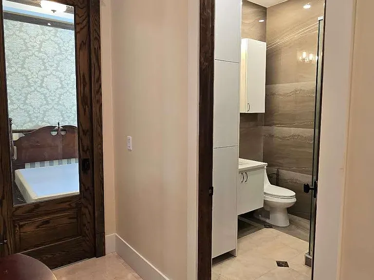 3431 Lamond Ave — Photo 3