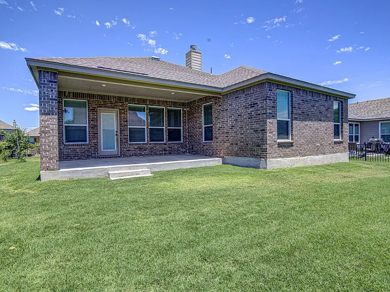 104 Kyndals Meadow Cv — Photo 27