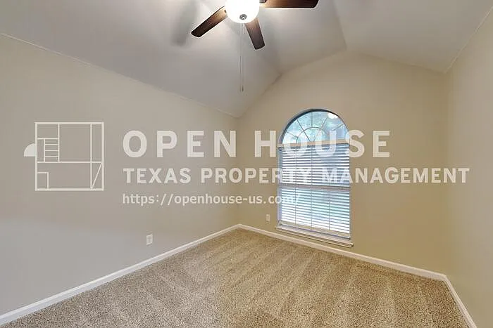 4520 Ridgepointe Dr — Photo 14