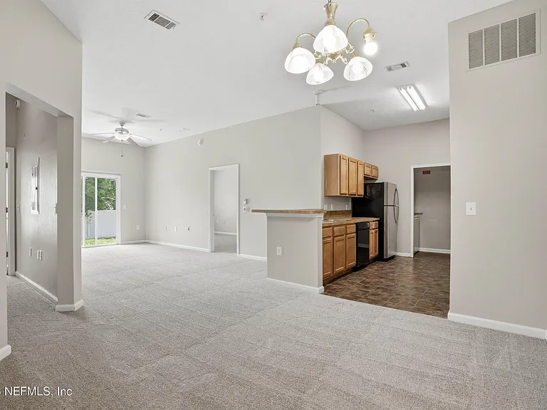5150 Playpen Dr #4 — Photo 4