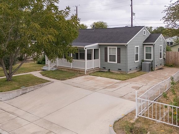 4th image of 2407 W MISTLETOE AVE
