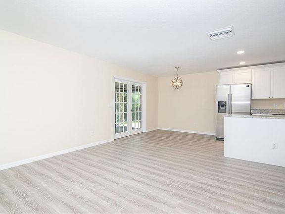 3rd image of 16206 Dew Drop Ln