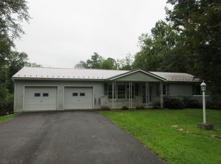 19893 Hill Valley Rd, Three Springs, PA 17264
