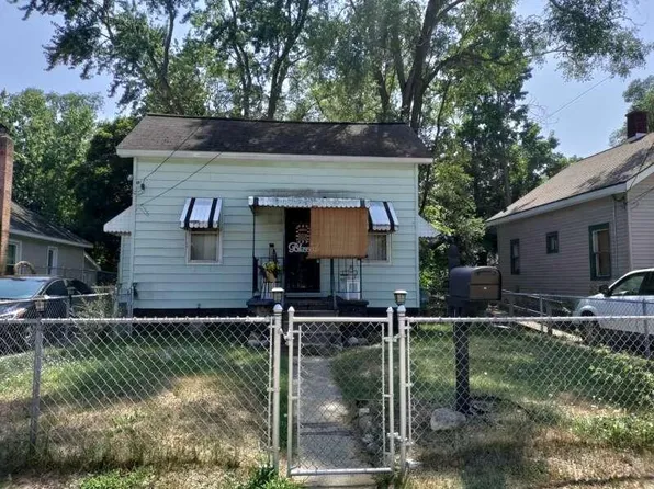 1143 Amity Ave, Muskegon, MI 49442