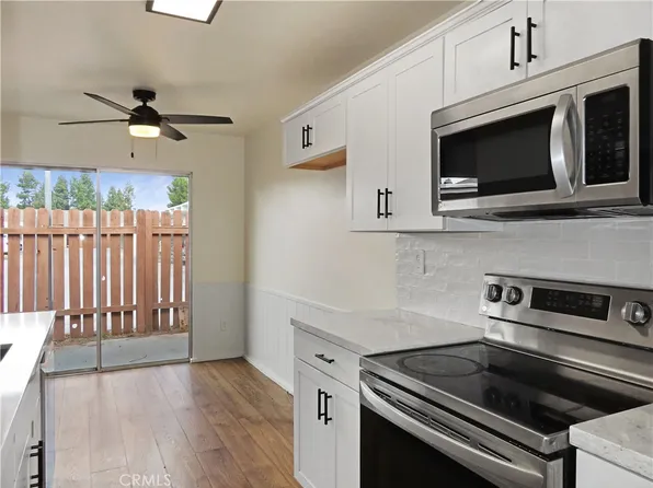 4723 Jackson St APT 31, Riverside, CA 92503