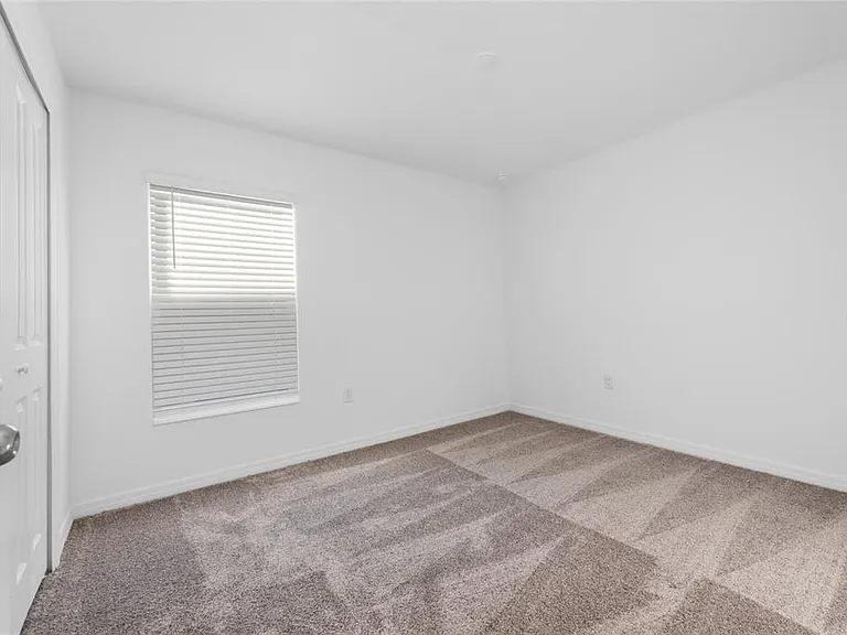 338 Rustic Rail Dr — Photo 17